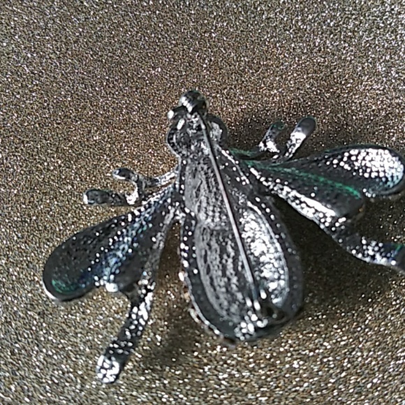 Bumble Bee Brooch - Picture 3 of 4